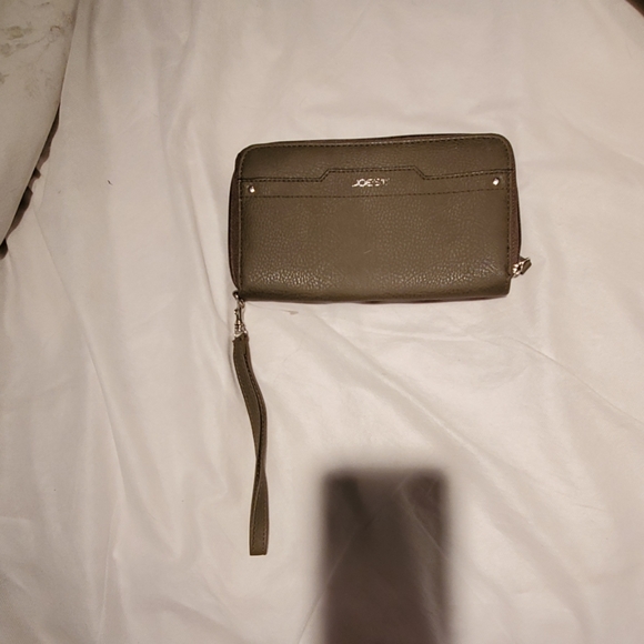 Joe's Handbags - Joe's wallet